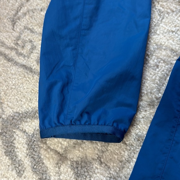 Mountain Hardwear Urban Outfitters Exclusive Railay Hooded Jacket - Picture 4 of 8